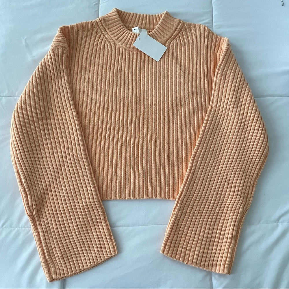 5/$20🌱NWT H&M sweater size S